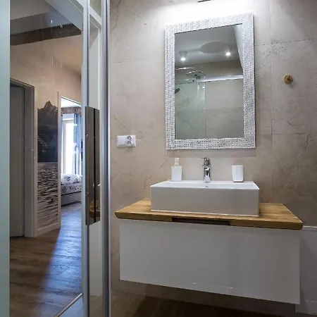 Luna Goral ザコパネ