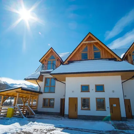 Luna Goral アパート